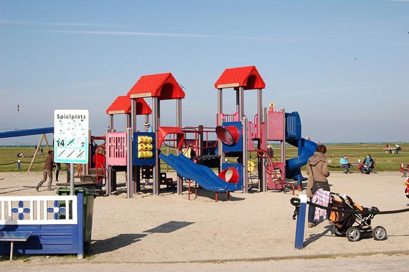 Lodge Camp Harlesiel Direkt Am Wattenmeer Wittmund Exterior photo